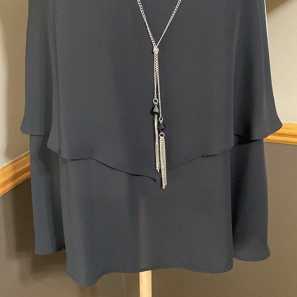 Notations black tiered Flowy tank top with necklace size small - Picture 5 of 8